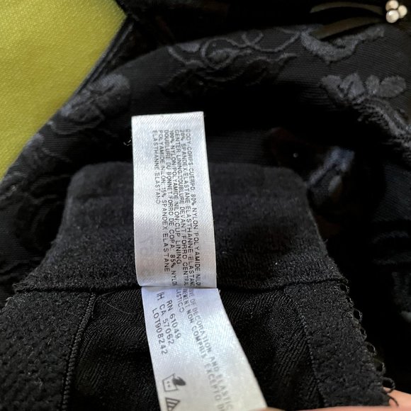 Wacoal Awareness Black Jacquard Unlined Underwire Bra with Comfort Straps 40DDD - Picture 8 of 8